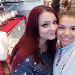 Meet your Posher, Roni rose